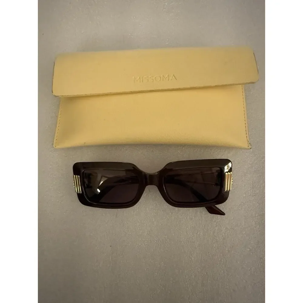 Le Specs le specs